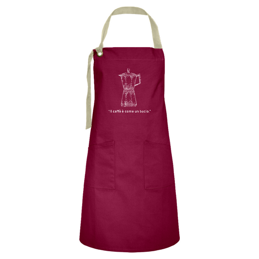 Küchenschürze mit weißem Moka-Print und italienischem Spruch „Il caffè è come un bacio“ auf der Brust - Burgunderrot / Sandfarben